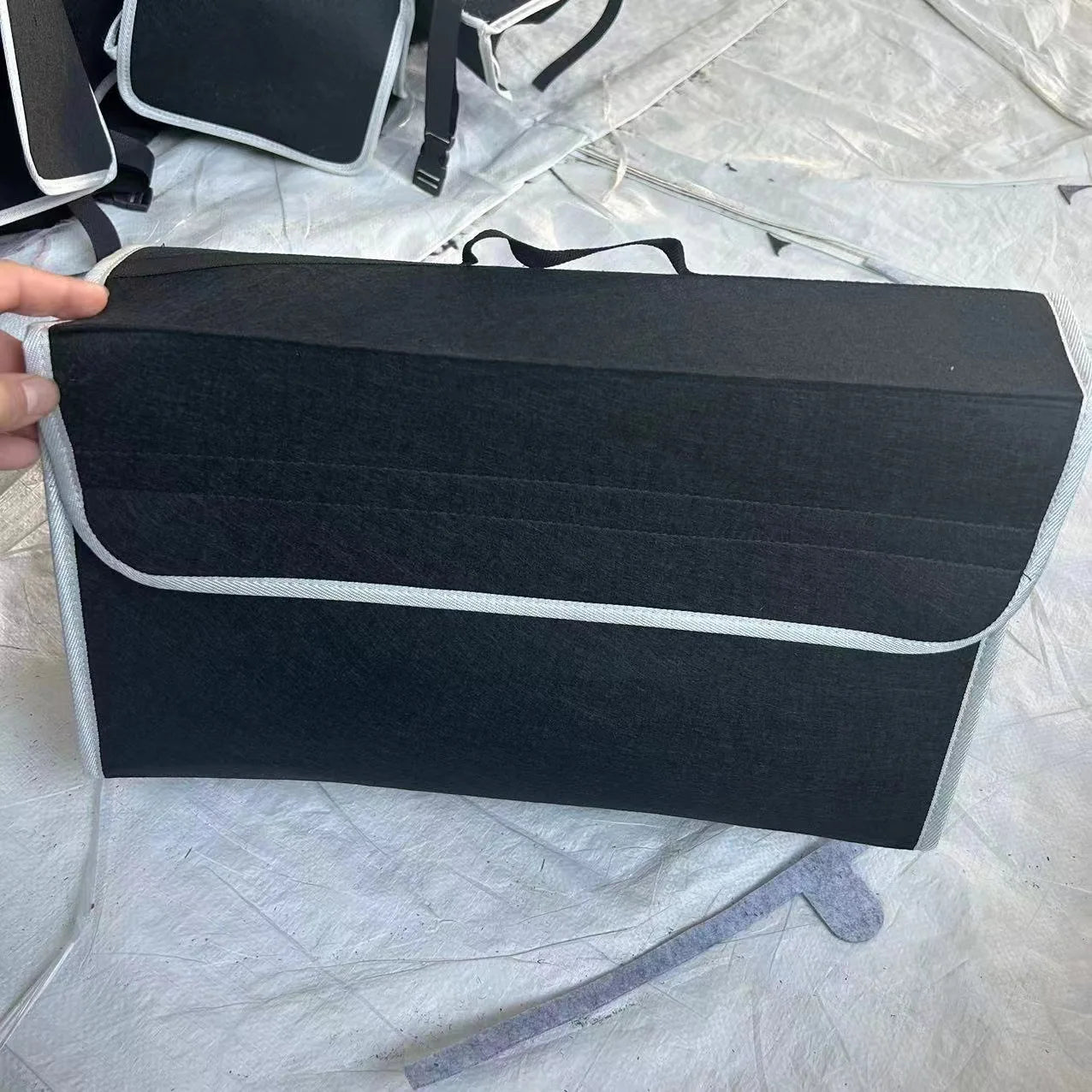 Anti-Slip Car Boot Organizer – Soft Felt Compartment Storage Box for Car Trunk